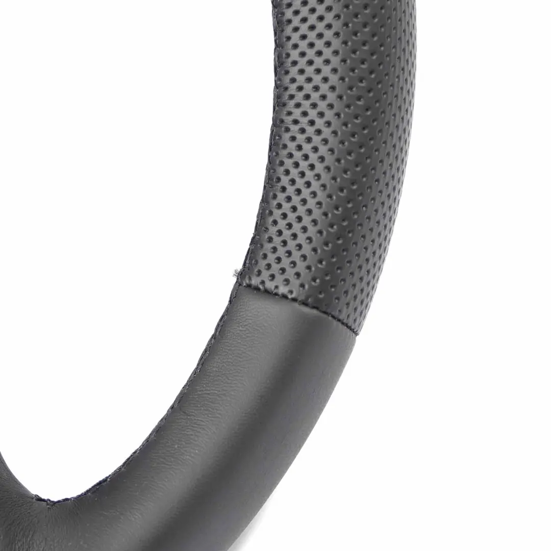 NUOVO Volante in pelle nera per VW Volkswagen Golf 6 con numero di parte 5K0419091 VW Volkswagen Golf 6 NUOVO Volante in pelle nera - SKU 5K0419091-1 - Numero di parte 5K0419091