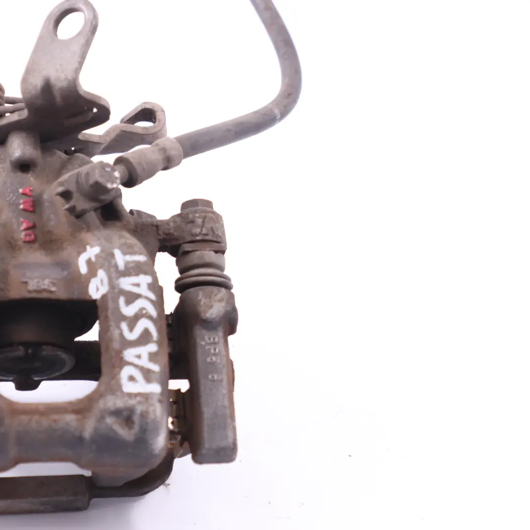 Bremssattel Hinten Links Radbremsgehäuse für VW Volkswagen Passat B7 mit Teilenummer 5K061541 VW Volkswagen Passat B7 Bremssattel Hinten Links Radbremsgehäuse - SKU 5K061541 - Teilenummer 5K061541