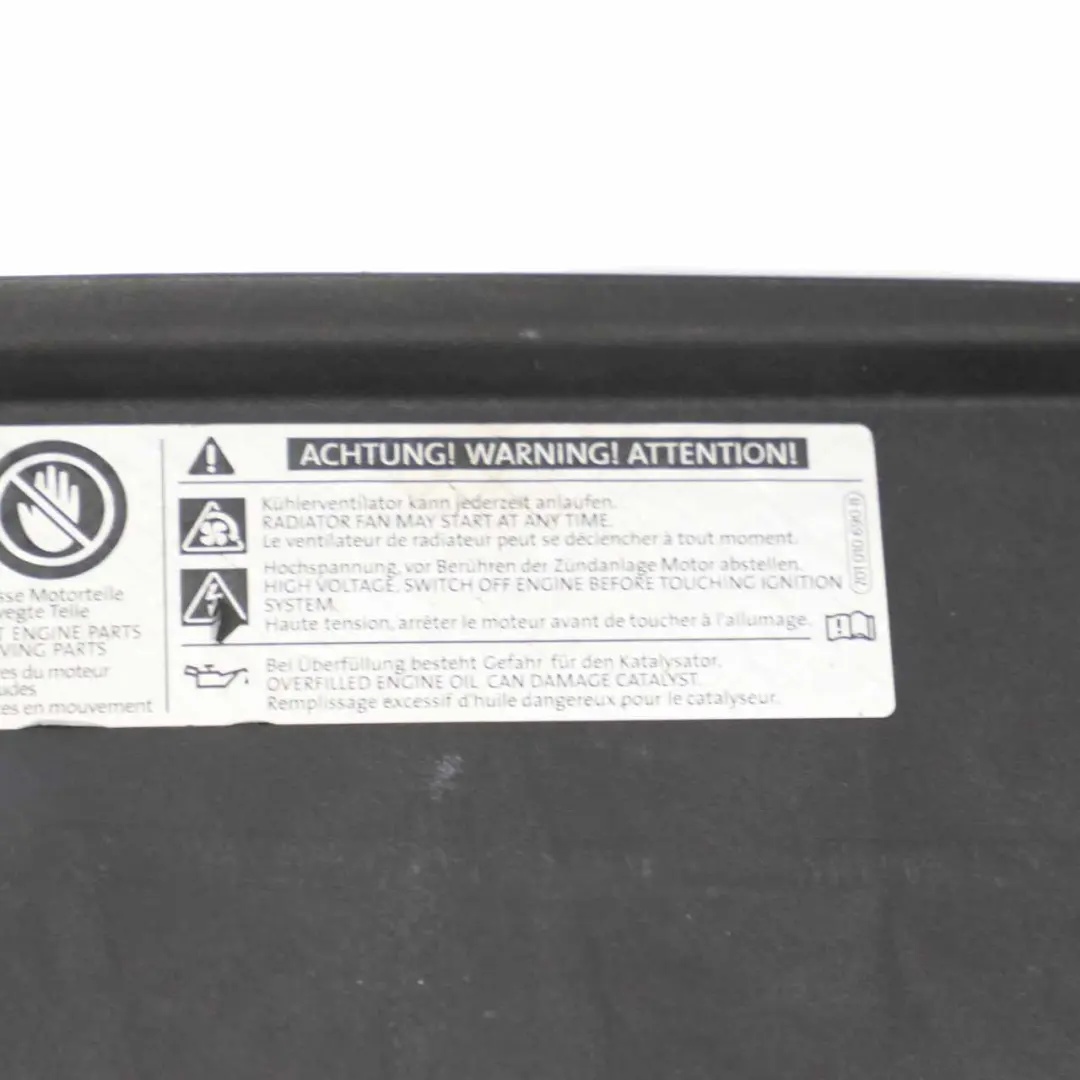 Vorderer Kühlerträger Verkleidung für Volkswagen VW Golf VI mit Teilenummer 5K0805588E Volkswagen VW Golf VI Vorderer Kühlerträger Verkleidung - SKU 5K0805588E - Teilenummer 5K0805588E