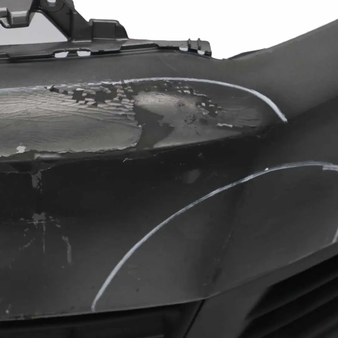 Przedni Zderzak United Grey do Volkswagen VW Golf VI o numerze 5K0807079 Volkswagen VW Golf VI Przedni Zderzak United Grey - SKU 5K0807079-UGR - Numer Części 5K0807079