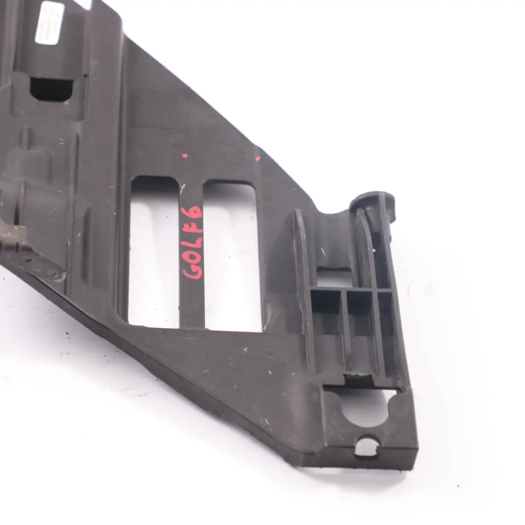  Support de phare Volkswagen VW Golf VI Support avant droite - SKU 5K0807228A - Numéro de pièce 5K0807228A