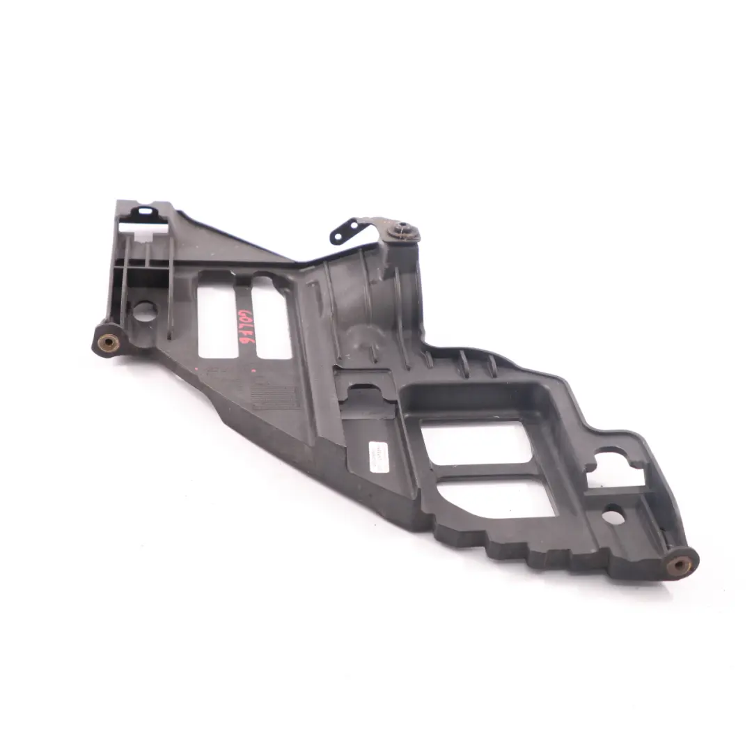 Support de phare Volkswagen VW Golf VI Support avant droite pour à propos du numéro de pièce 5K0807228A Support de phare Volkswagen VW Golf VI Support avant droite - SKU 5K0807228A - Numéro de pièce 5K0807228A