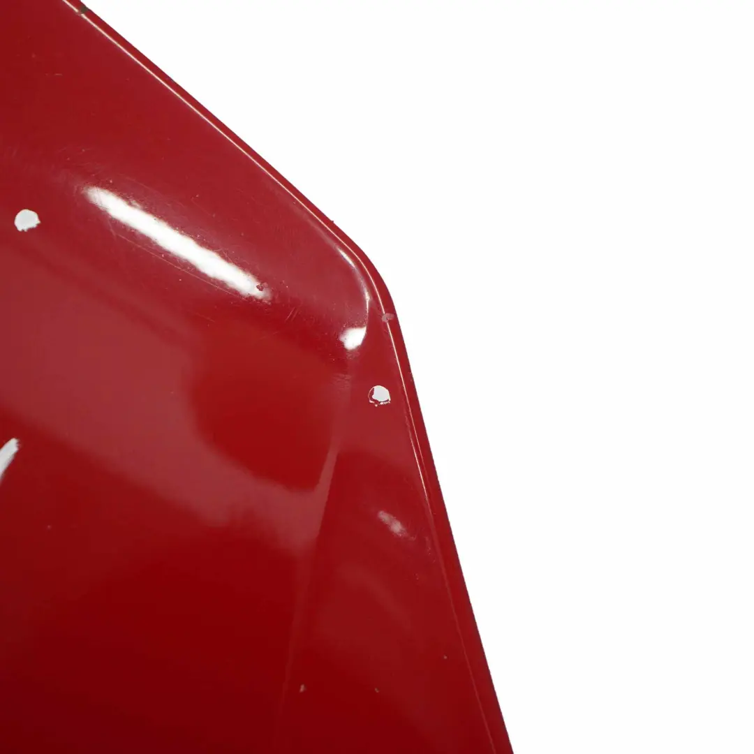 Maska Silnika Tornado Red do Volkswagen VW Golf V 5 o numerze 1K0823031J Volkswagen VW Golf V 5 Maska Silnika Tornado Red - SKU 1K0823031J-TRE - Numer Części 1K0823031J