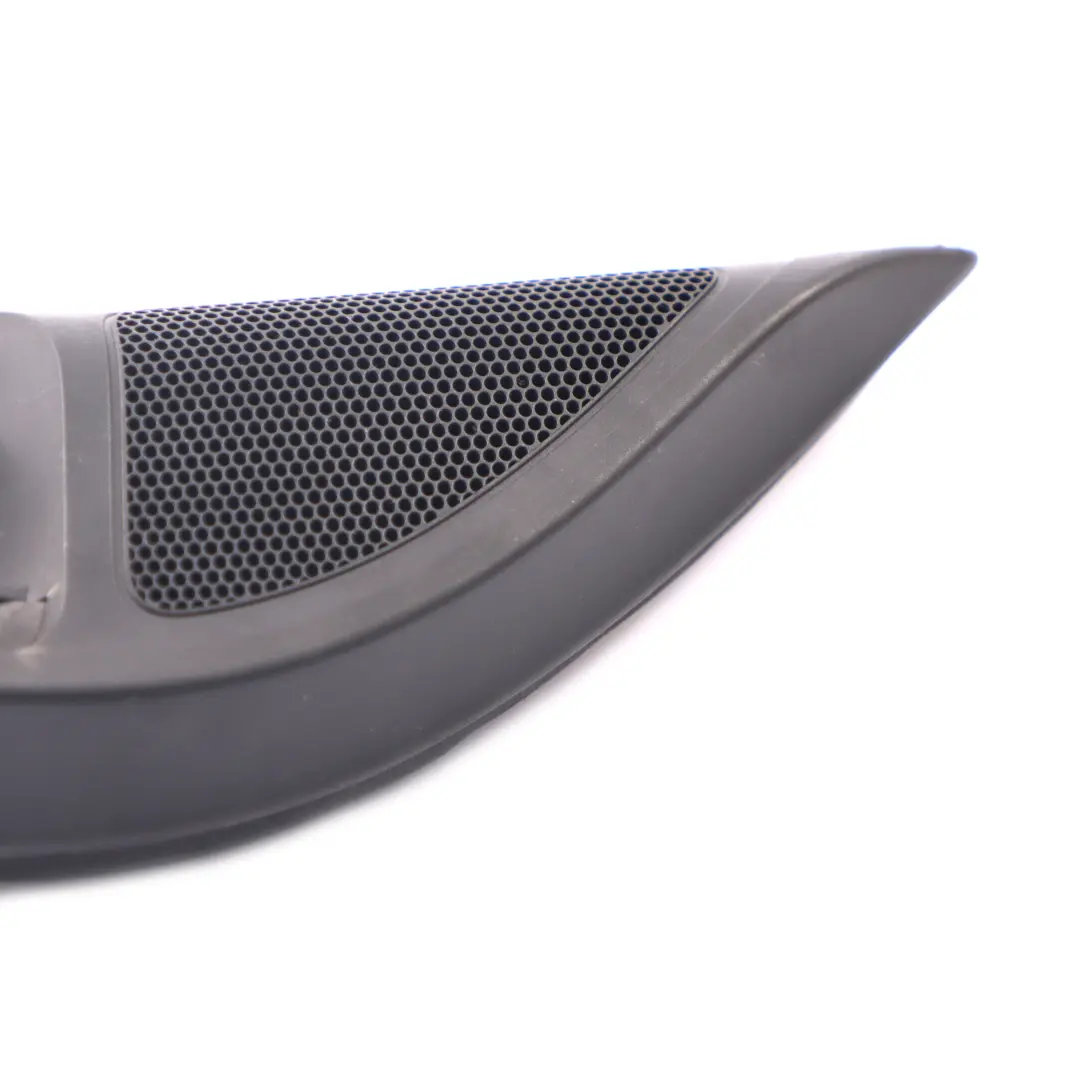 VW Golf MK6 Tweeter Altavoz Triángulo Cubierta Delantera Izquierda - SKU 5K0837985 - Número de pieza 5K0837985