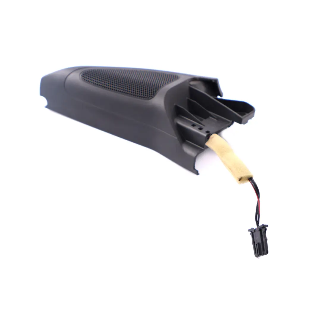 MK6 Garniture de couvercle triangle haut-parleur avant gauche pour VW Golf à propos du numéro de pièce 5K0837985 VW Golf MK6 Garniture de couvercle triangle haut-parleur avant gauche - SKU 5K0837985 - Numéro de pièce 5K0837985