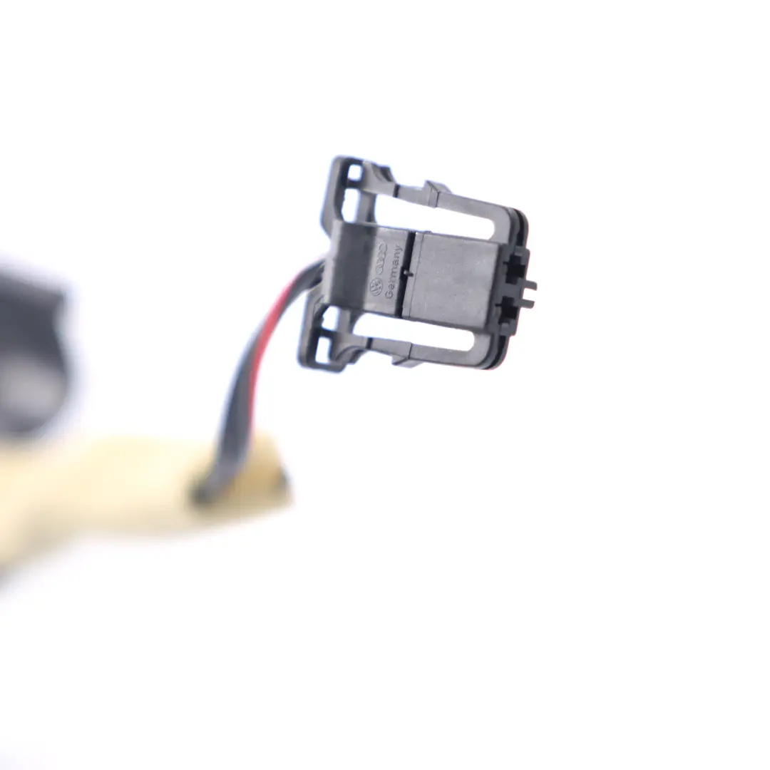 MK6 Tweeter Altavoz Triángulo Cubierta Delantera Izquierda para VW Golf con número de pieza 5K0837985 VW Golf MK6 Tweeter Altavoz Triángulo Cubierta Delantera Izquierda - SKU 5K0837985 - Número de pieza 5K0837985