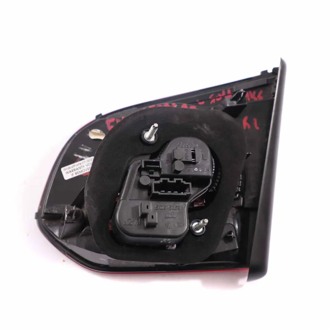 VW Volkswagen Golf VI MK6 Luz Tapa Maletero Izquierda Trasera - SKU 5K0945093AB - Número de pieza 5K0945093AB