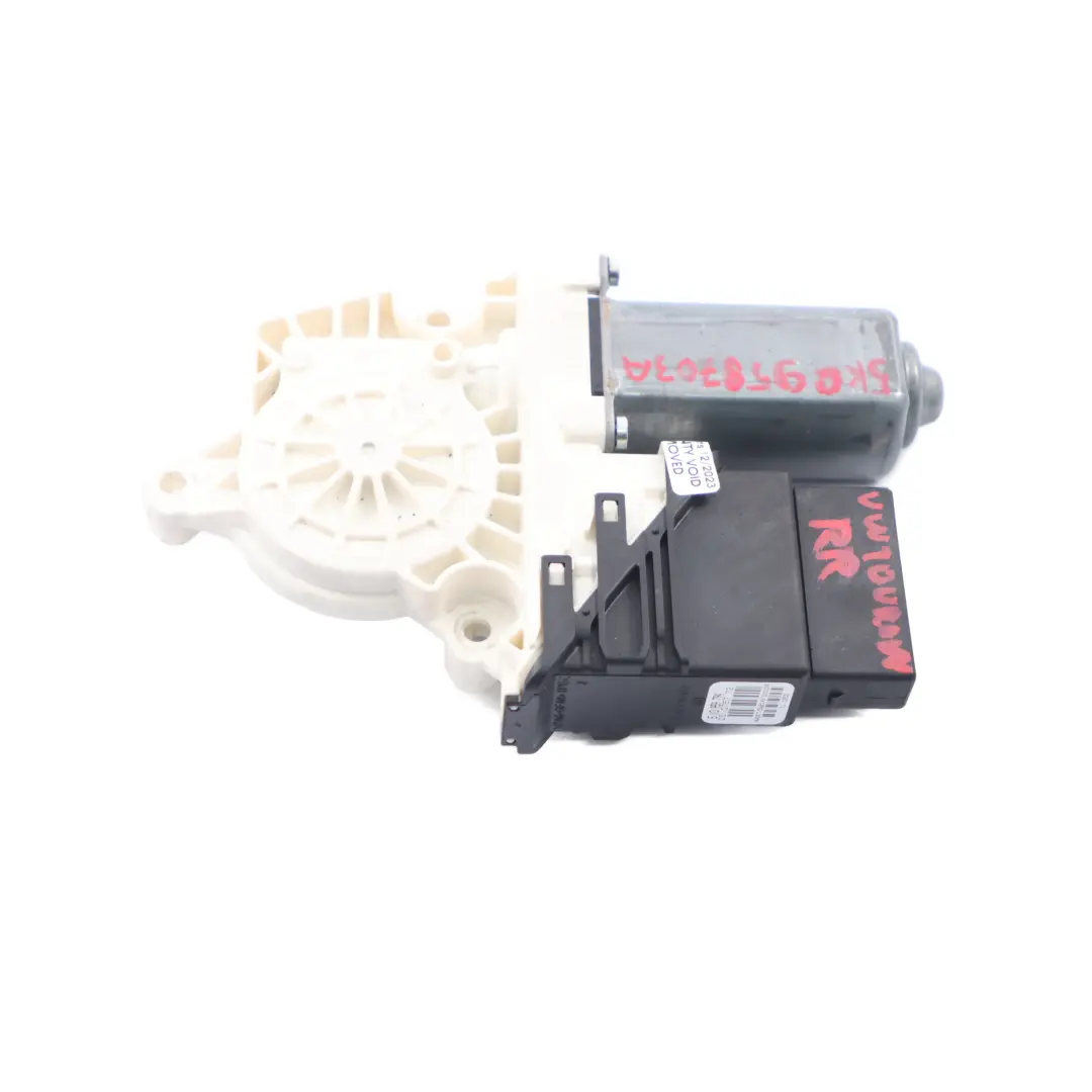VW Touran 1T Motore alzacristalli porta posteriore destra Regolatore - SKU 5K0959704A - Numero di parte 5K0959704A 