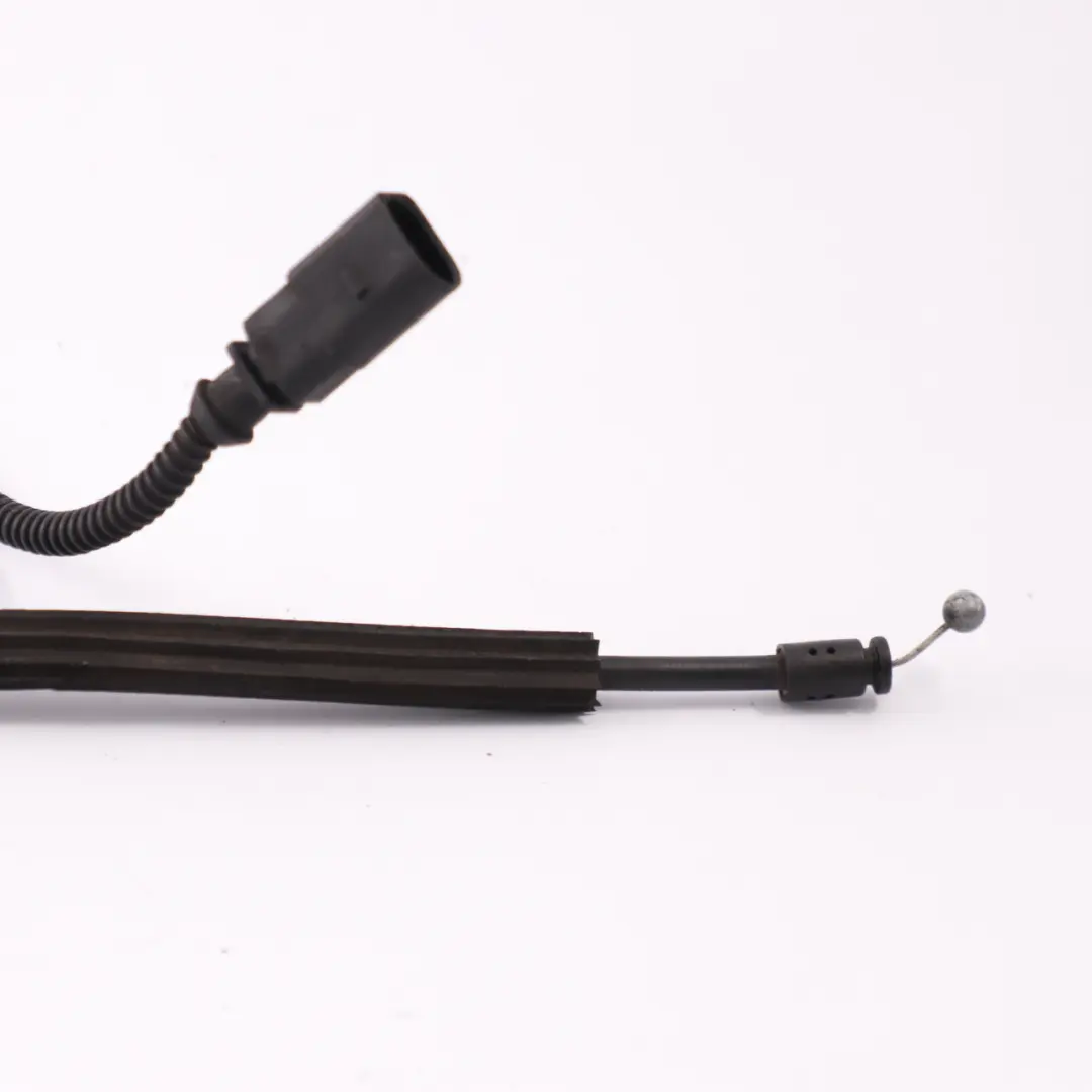 Hood Bonnet Lock Release Cable Latch Catch to Volkswagen VW Golf 6 with Part number 5K2823509B Volkswagen VW Golf 6 Hood Bonnet Lock Release Cable Latch Catch - SKU 5K2823509B - Part number 5K2823509B