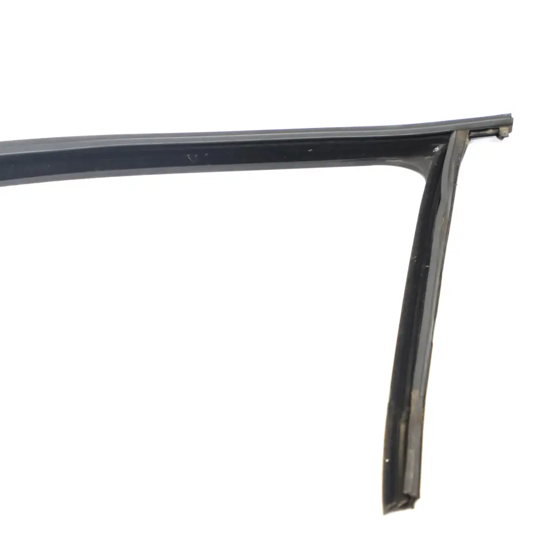 VW Golf MK6 guarnizione porta anteriore sinistra striscia finestra - SKU 5K4837431 - Numero di parte 5K4837431