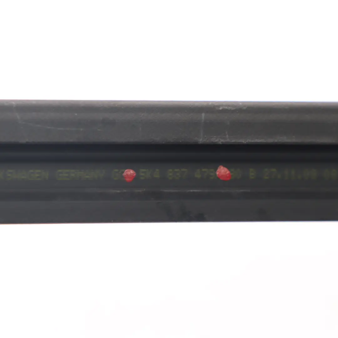 Ventana Burlete Burlete Puerta Delantera Izquierda Banda para VW Golf 6 con número de pieza 5K4837479 VW Golf 6 Ventana Burlete Burlete Puerta Delantera Izquierda Banda - SKU 5K4837479 - Número de pieza 5K4837479