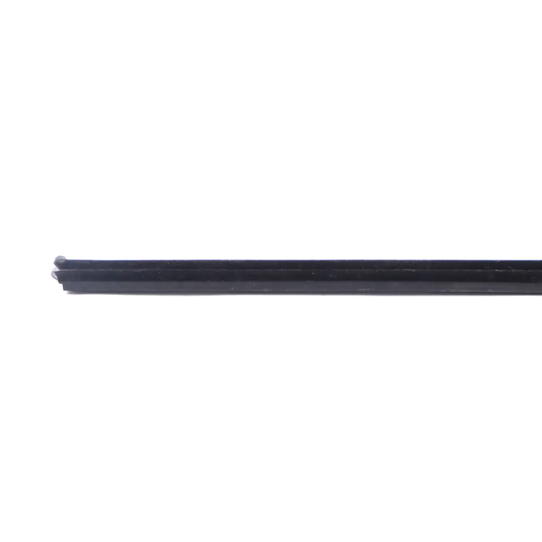 VW Golf 6 Joint de Vitrage Porte Avant Gauche Bande de garniture - SKU 5K4837479 - Numéro de pièce 5K4837479