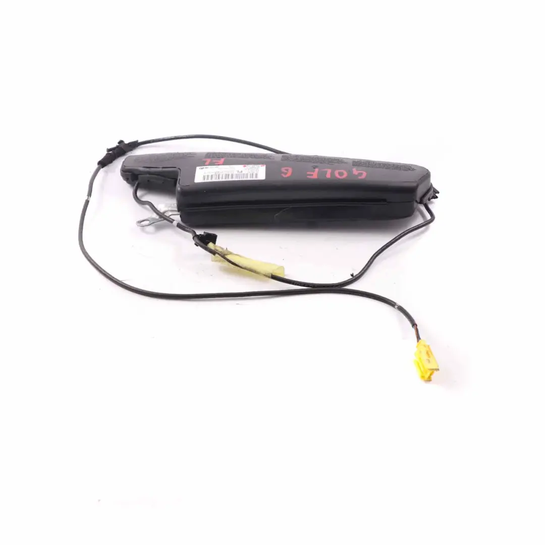 Module d'airbag latéral du siège avant gauche pour Volkswagen VW Golf VI à propos du numéro de pièce 5K4880241 Volkswagen VW Golf VI Module d'airbag latéral du siège avant gauche - SKU 5K4880241 - Numéro de pièce 5K4880241