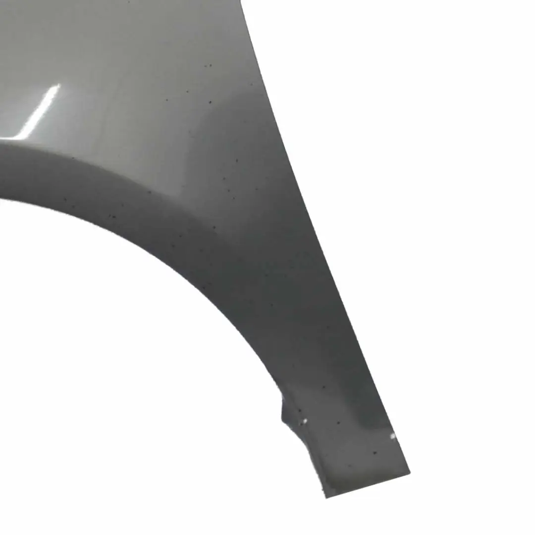 Błotnik Lewy Przód United Grey - LA7T do VW Golf 6 VI o numerze 5K6821021A VW Golf 6 VI Błotnik Lewy Przód United Grey - LA7T - SKU 5K6821021A-UGR - Numer Części 5K6821021A