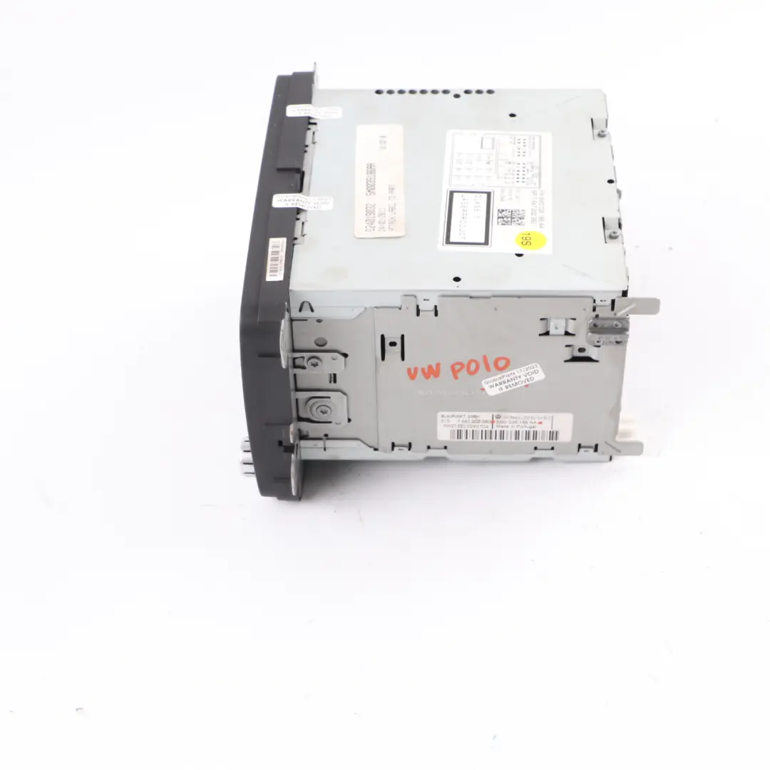 Radio Samochodowe CD RCD310 do VW Volkswagen Golf Polo Passat B6 o numerze 5M0035186AA VW Volkswagen Golf Polo Passat B6 Radio Samochodowe CD RCD310 - SKU 5M0035186AA - Numer Części 5M0035186AA