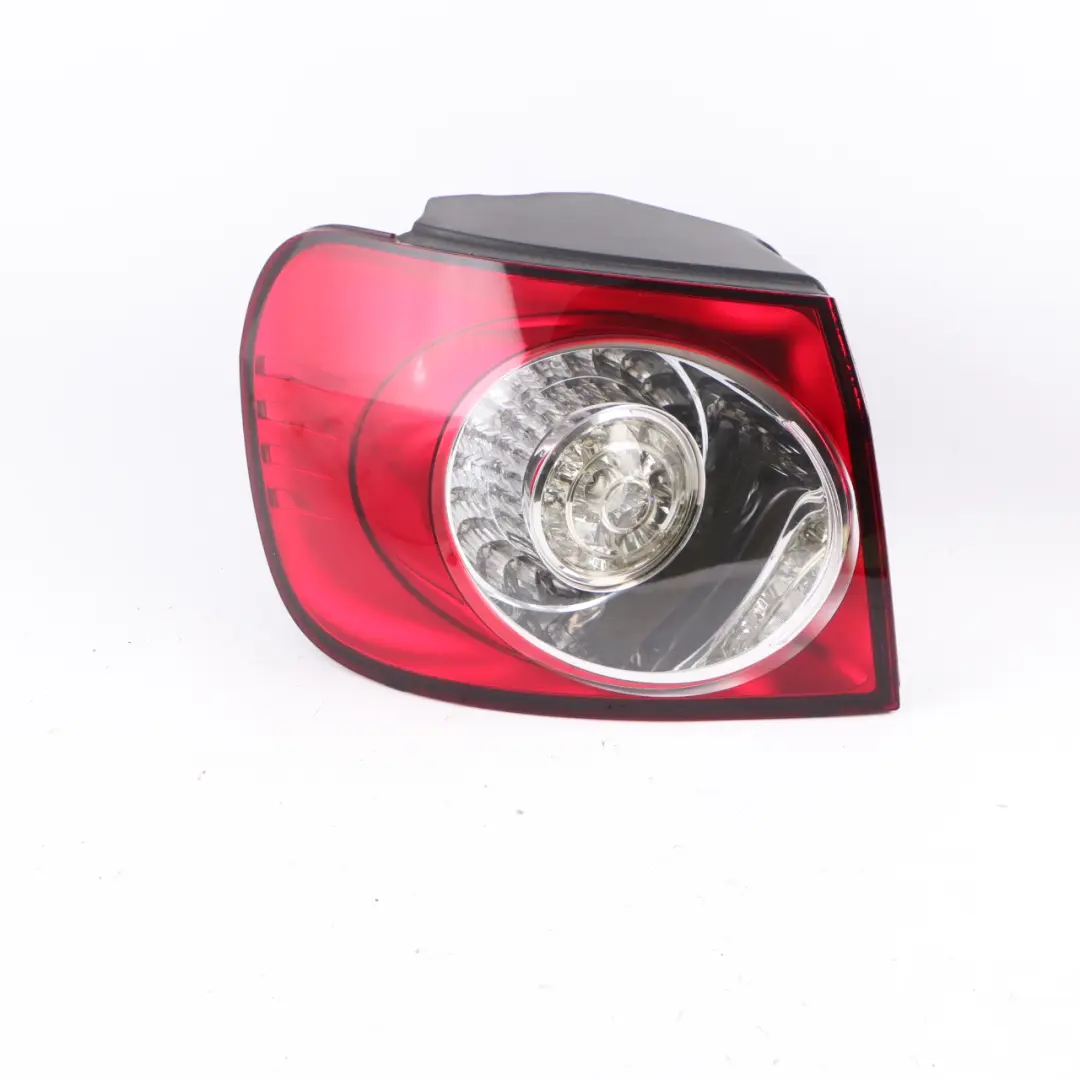 Lamp Left N/S Tail Light Side Panel to VW Volkswagen Golf Plus 5 Rear with Part number 5M0945095N VW Volkswagen Golf Plus 5 Rear Lamp Left N/S Tail Light Side Panel - SKU 5M0945095N - Part number 5M0945095N