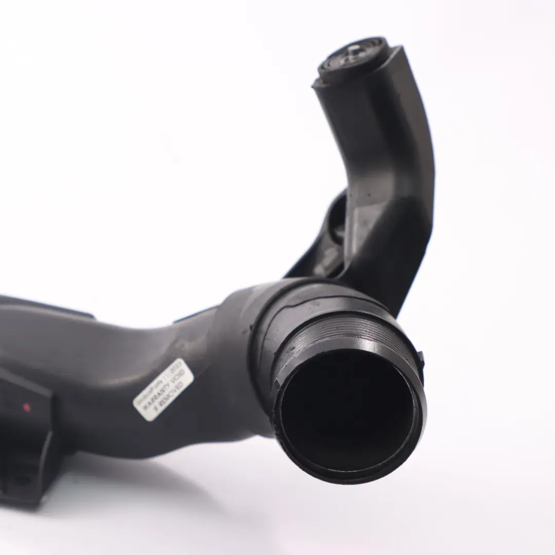 Tuyau d'admission d'air Diesel pour Volkswagen Passat B6 Intercooler à propos du numéro de pièce 5N0145840F Volkswagen Passat B6 Intercooler Tuyau d'admission d'air Diesel - SKU 5N0145840F - Numéro de pièce 5N0145840F