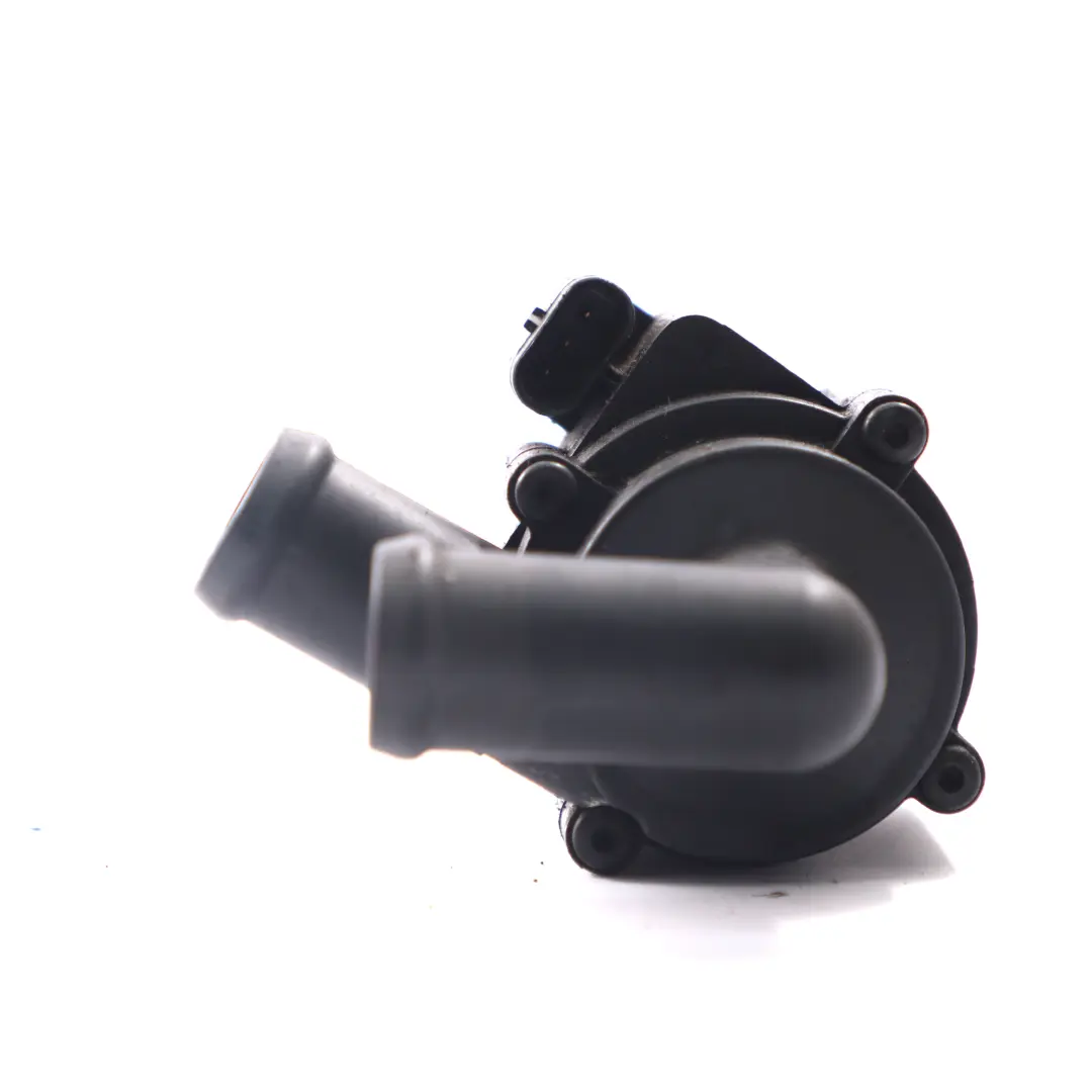 Pompe auxiliaire Circulation liquide refroidissement pour Audi A4 B7 à propos du numéro de pièce 5N0965561 Audi A4 B7 Pompe auxiliaire Circulation liquide refroidissement - SKU 5N0965561 - Numéro de pièce 5N0965561