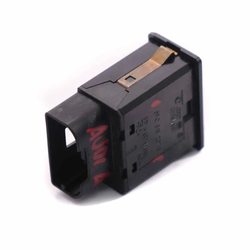 Interruptor Airbag Pasajero Desactivación Botón de Bloqueo para Audi A4 B7 con número de pieza 5P0919237B Audi A4 B7 Interruptor Airbag Pasajero Desactivación Botón de Bloqueo - SKU 5P0919237B - Número de pieza 5P0919237B