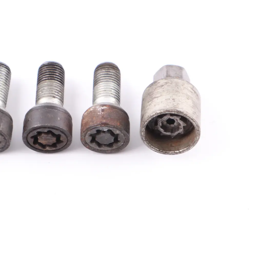 Locking Wheel Bolt Locks Security Nut Set to Volkswagen Polo 5 Golf 7 with Part number 5Q0698137 Volkswagen Polo 5 Golf 7 Locking Wheel Bolt Locks Security Nut Set - SKU 5Q0698137 - Part number 5Q0698137