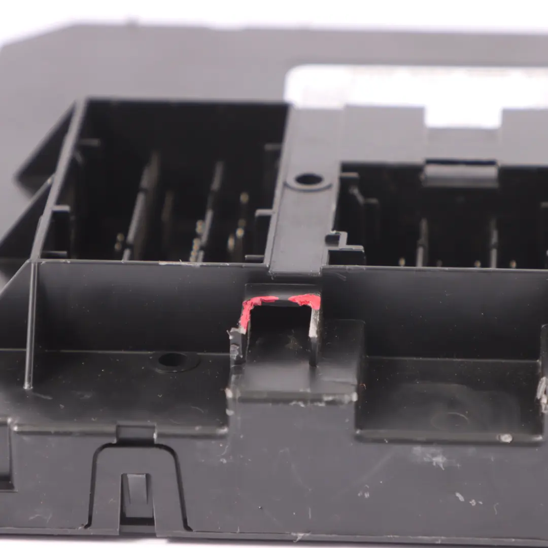 Body Control Comfort Unit Module BCM Unit 5Q0937086BK to Volkswagen Golf Sportsvan with Part number 5Q0937086BK-1 Volkswagen Golf Sportsvan Body Control Comfort Unit Module BCM Unit 5Q0937086BK - SKU 5Q0937086BK-1 - Part number 5Q0937086BK-1