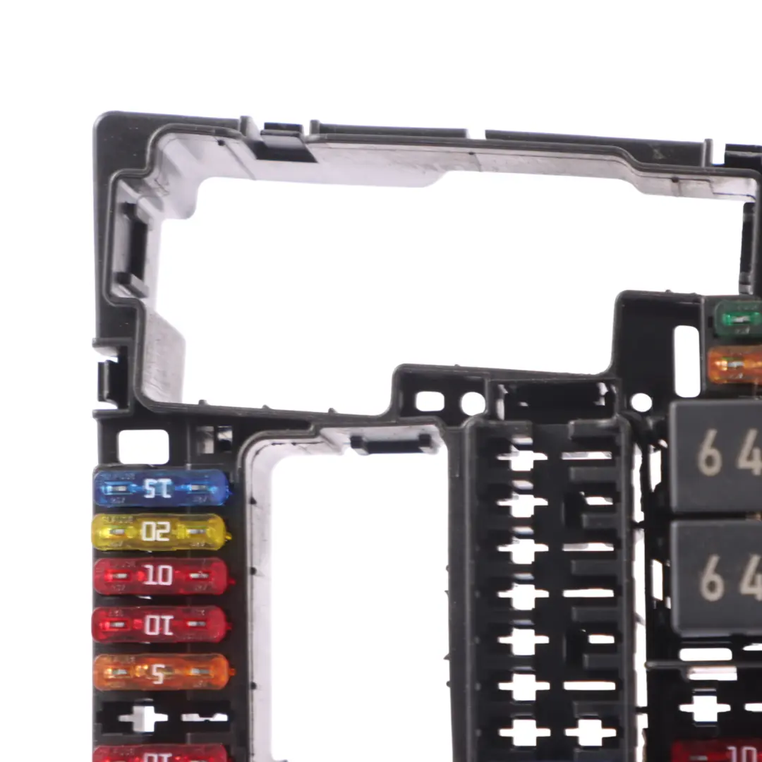 Fuse Box Engine Compartment Relay Unit to Volkswagen Golf Sportsvan with Part number 5Q0937125B Volkswagen Golf Sportsvan Fuse Box Engine Compartment Relay Unit - SKU 5Q0937125B - Part number 5Q0937125B