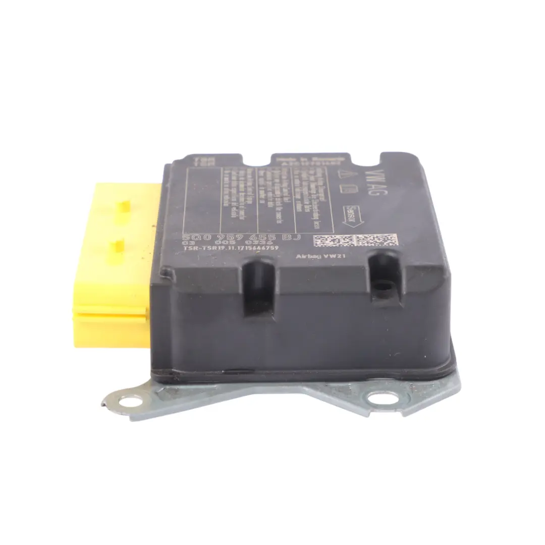 Sensore modulo aria urto anteriore per VW Volkswagen Golf Mk7 con numero di parte 5Q0959655BJ VW Volkswagen Golf Mk7 Sensore modulo aria urto anteriore - SKU 5Q0959655BJ - Numero di parte 5Q0959655BJ