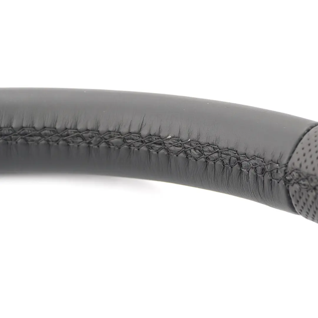 NUOVO Volante in Pelle Nera per VW Volkswagen Polo IV 9N con numero di parte 600419091C VW Volkswagen Polo IV 9N NUOVO Volante in Pelle Nera - SKU 600419091C-1 - Numero di parte 600419091C