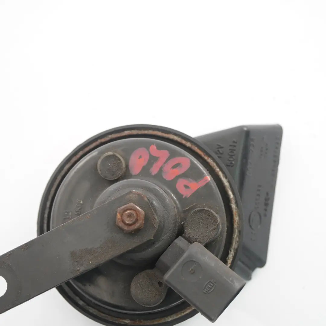 Horn Signal Fanfare Sirene für Volkswagen VW Polo 9N mit Teilenummer 600951223B Volkswagen VW Polo 9N Horn Signal Fanfare Sirene - SKU 600951223B - Teilenummer 600951223B
