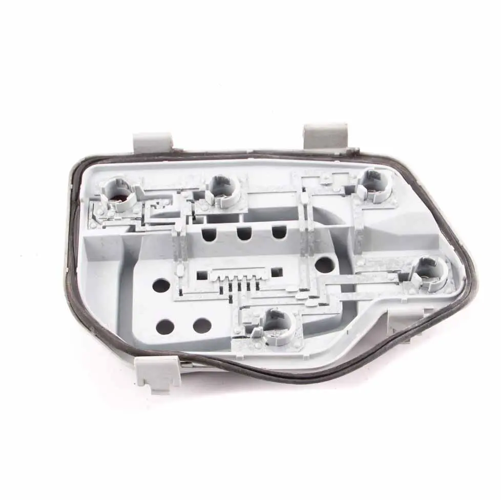 Bulb Socket Rear In Side Panel Light Right O/S to Volkswagen VW Polo 9N with Part number 606945258A Volkswagen VW Polo 9N Bulb Socket Rear In Side Panel Light Right O/S - SKU 606945258A - Part number 606945258A