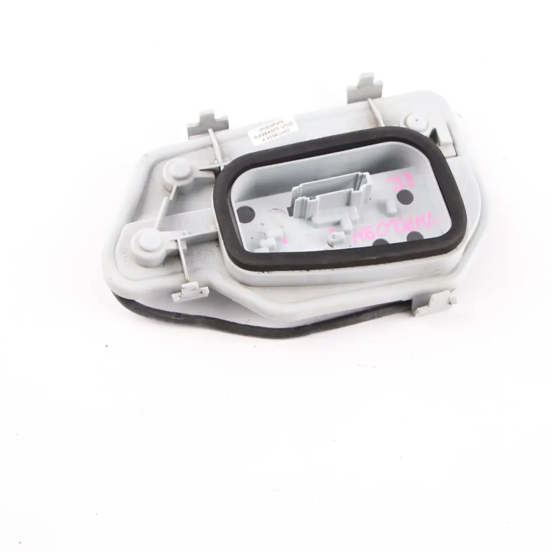Bulb Socket Rear In Side Panel Light Right O/S to Volkswagen VW Polo 9N with Part number 606945258A Volkswagen VW Polo 9N Bulb Socket Rear In Side Panel Light Right O/S - SKU 606945258A - Part number 606945258A