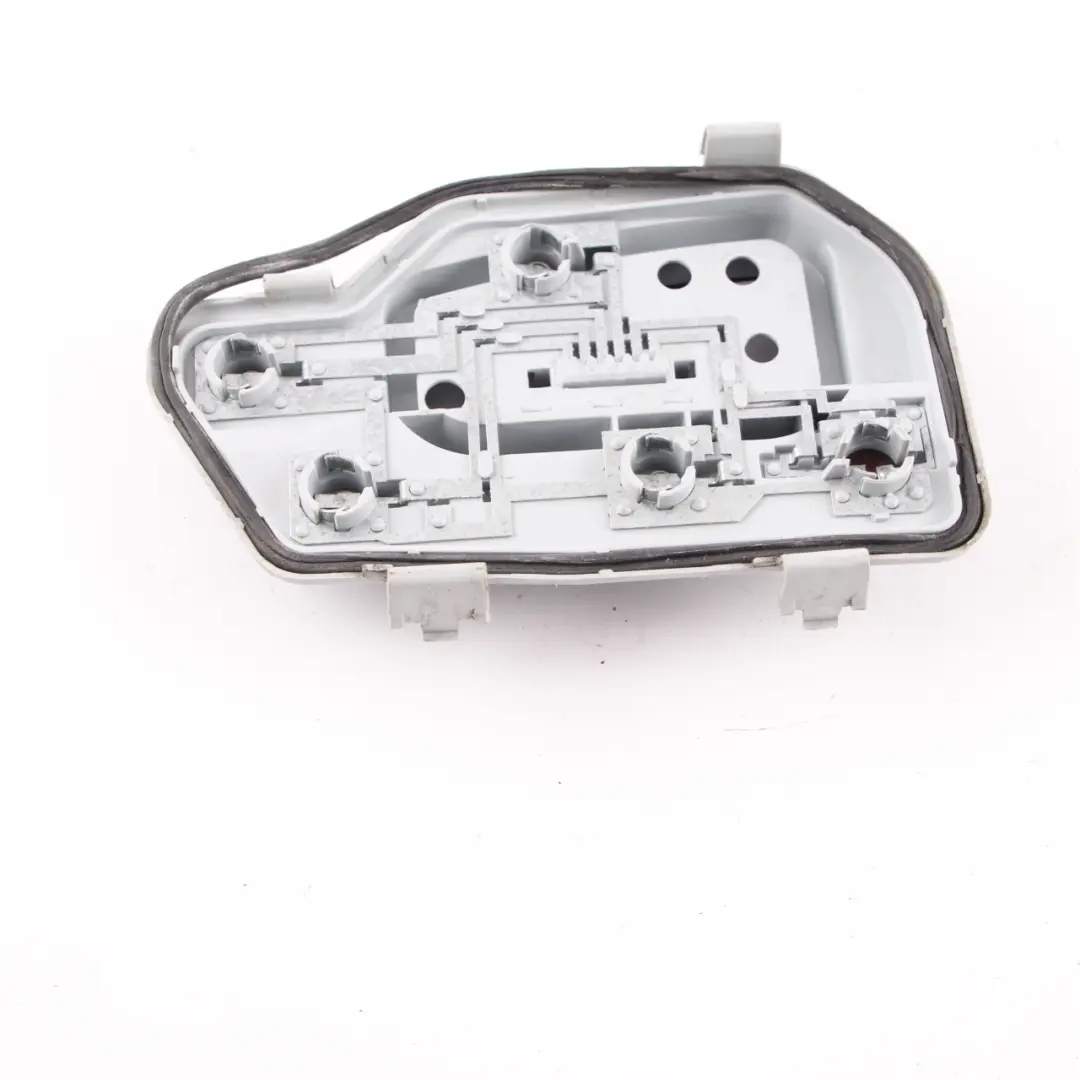 Bulb Socket Rear In Side Panel Light Right O/S to Volkswagen VW Polo 9N with Part number 606945258A Volkswagen VW Polo 9N Bulb Socket Rear In Side Panel Light Right O/S - SKU 606945258A - Part number 606945258A