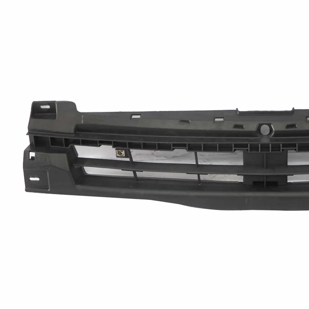 Pare-chocs avant Grille Panneau d'habillage pour Renault Trafic II à propos du numéro de pièce 620300101R Renault Trafic II Pare-chocs avant Grille Panneau d'habillage - SKU 620300101R - Numéro de pièce 620300101R