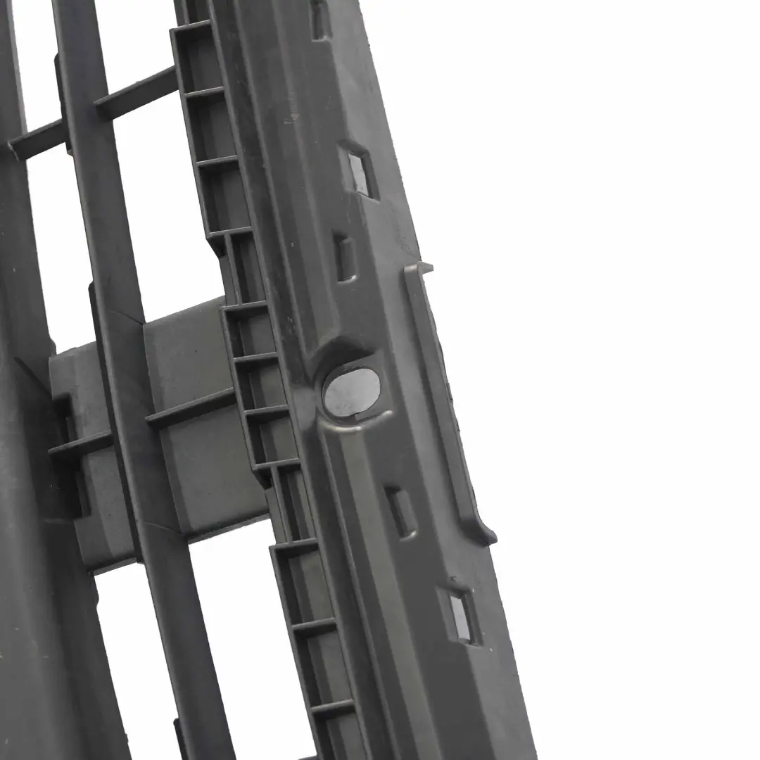 Paraurti anteriore Griglia centrale Copri pannello per Renault Trafic II con numero di parte 620300101R Renault Trafic II Paraurti anteriore Griglia centrale Copri pannello - SKU 620300101R - Numero di parte 620300101R