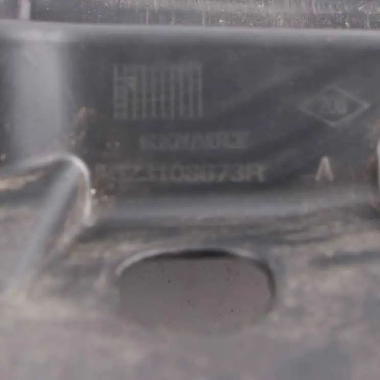 Front Hood Radiator Bumper Grille Panel Cover Trim to Renault Trafic 3 with Part number 623108673R Renault Trafic 3 Front Hood Radiator Bumper Grille Panel Cover Trim - SKU 623108673R - Part number 623108673R