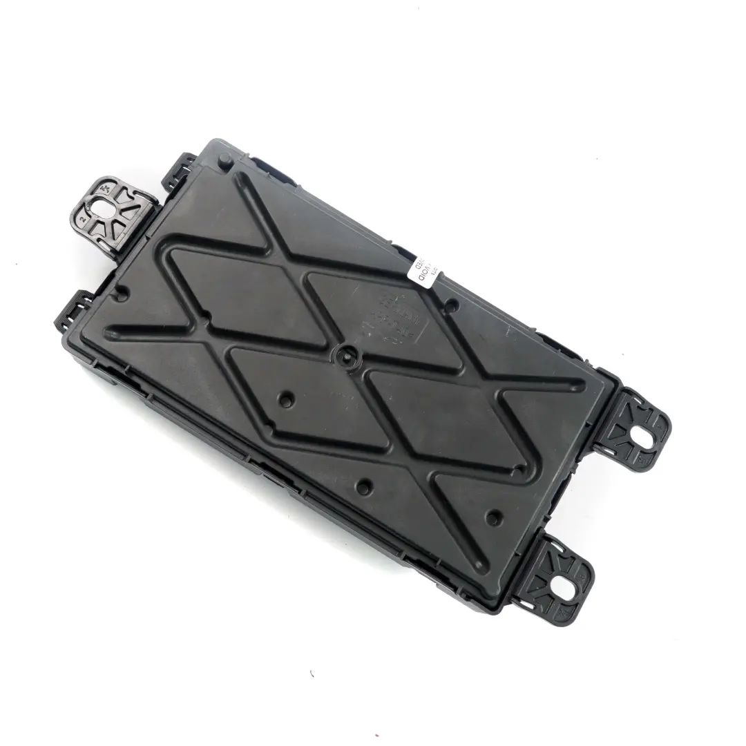 REM Rear Electronic Module Fuse Box Control Unit V5 to BMW F20 F22 F30 F32 with Part number 6317177 BMW F20 F22 F30 F32 REM Rear Electronic Module Fuse Box Control Unit V5 - SKU 6317177 - Part number 6317177