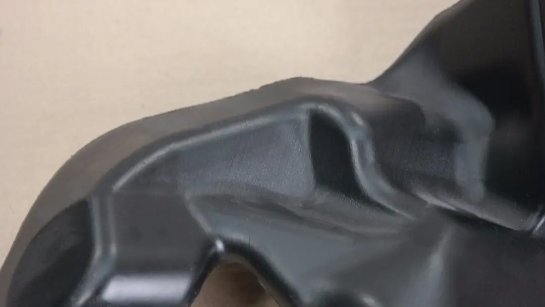 Heizkanal Fussraum Rechts 354972 für BMW X3 er E83 mit Teilenummer 6422354972 BMW X3 er E83 Heizkanal Fussraum Rechts 354972 - SKU 6422354972 - Teilenummer 6422354972