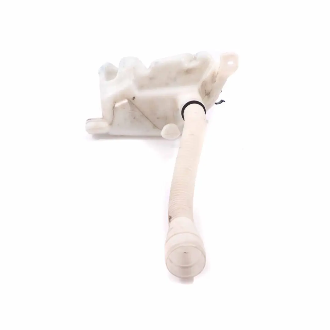 Bouteille lave-glace Citroen Berlingo Réservoir liquide pare-brise pour à propos du numéro de pièce 6431P0 Bouteille lave-glace Citroen Berlingo Réservoir liquide pare-brise - SKU 6431P0 - Numéro de pièce 6431P0