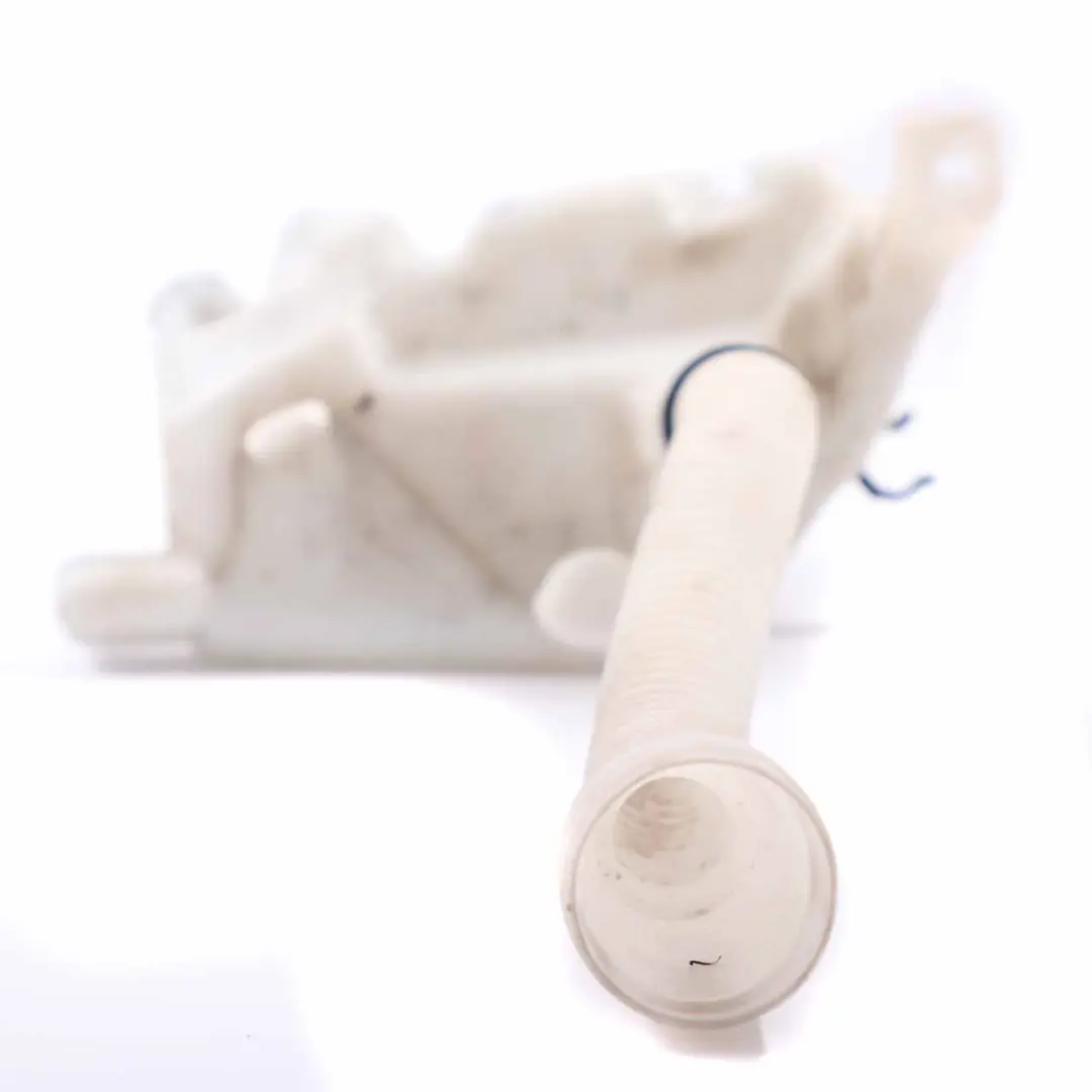 Washer Bottle Citroen Berlingo Peugeot Partner Windscreen Fluid Reservoir to with Part number 6431P0 Washer Bottle Citroen Berlingo Peugeot Partner Windscreen Fluid Reservoir - SKU 6431P0 - Part number 6431P0