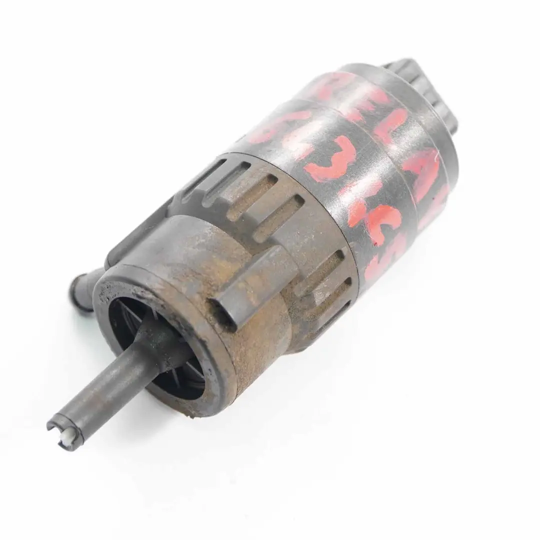 Ugello a spruzzo Fiat Ducato Peugeot Boxer Pompa lavavetro per con numero di parte 6434C5 Ugello a spruzzo Fiat Ducato Peugeot Boxer Pompa lavavetro - SKU 6434C5 - Numero di parte 6434C5