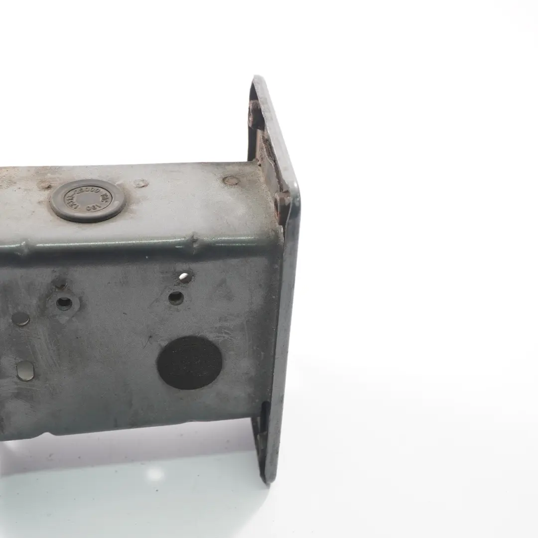Kia Ceed 1 Renfort pare-chocs avant gauche Support barre collision - SKU 64710-1H010 - Numéro de pièce 64710-1H010