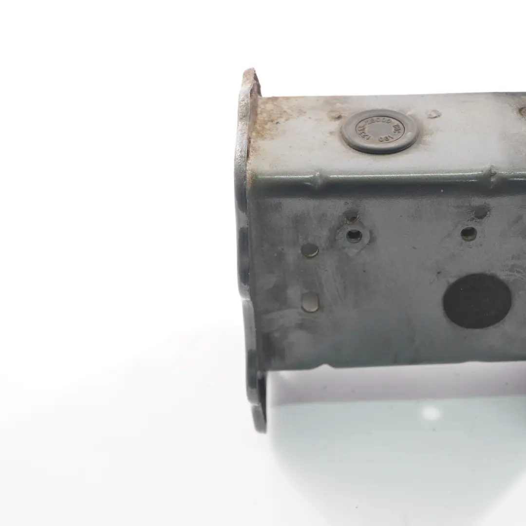 Kia Ceed 1 Renfort pare-chocs avant gauche Support barre collision - SKU 64710-1H010 - Numéro de pièce 64710-1H010