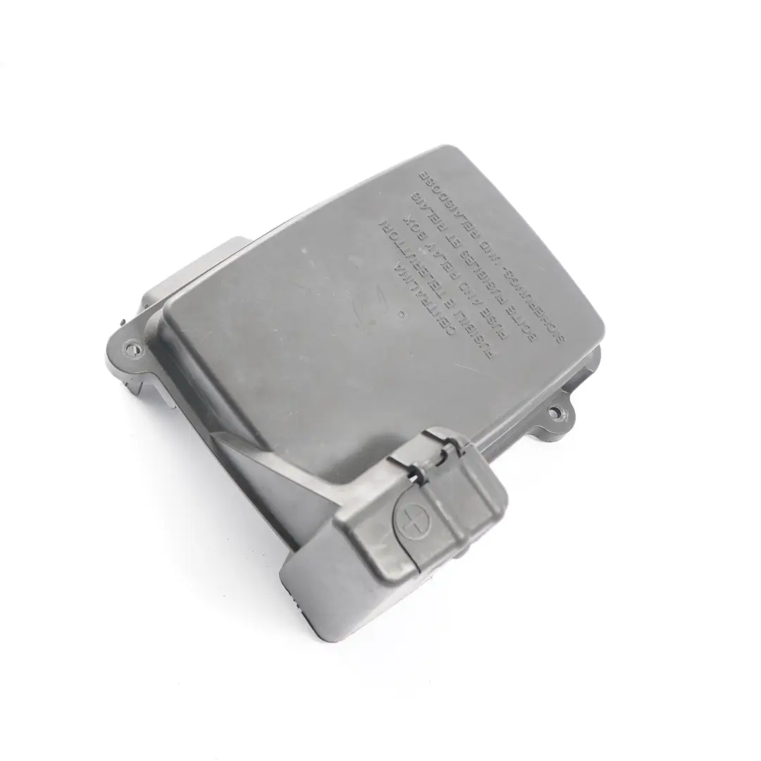 Couvercle boîtier électrique relais fusibles pour Fiat Ducato Peugeot Boxer à propos du numéro de pièce 6500CY Fiat Ducato Peugeot Boxer Couvercle boîtier électrique relais fusibles - SKU 6500CY - Numéro de pièce 6500CY