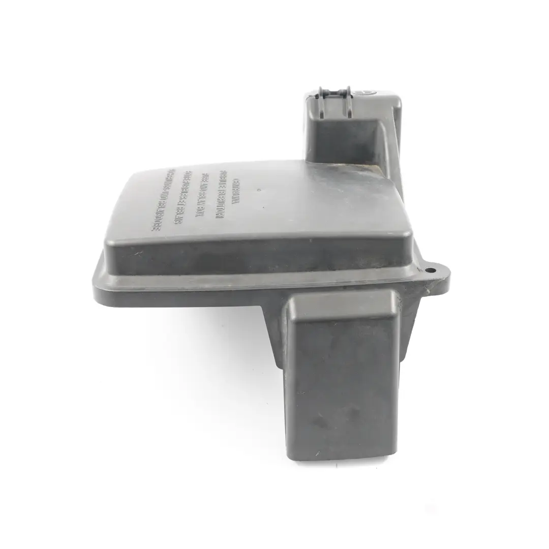 Couvercle boîtier électrique relais fusibles pour Fiat Ducato Peugeot Boxer à propos du numéro de pièce 6500CY Fiat Ducato Peugeot Boxer Couvercle boîtier électrique relais fusibles - SKU 6500CY - Numéro de pièce 6500CY