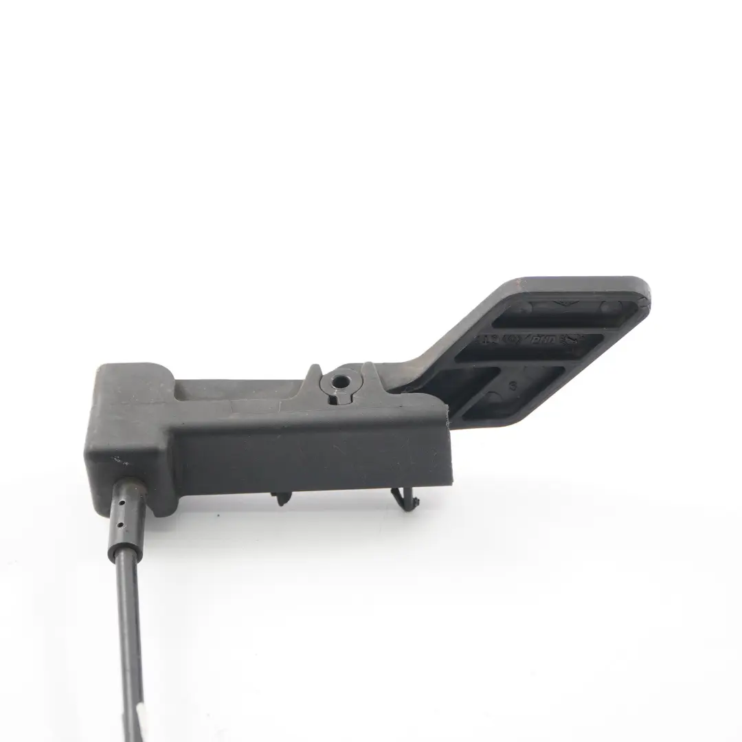 Capó Liberación Tirador Cable Bowden para Opel Vivaro con número de pieza 656225059R Opel Vivaro Capó Liberación Tirador Cable Bowden - SKU 656225059R - Número de pieza 656225059R