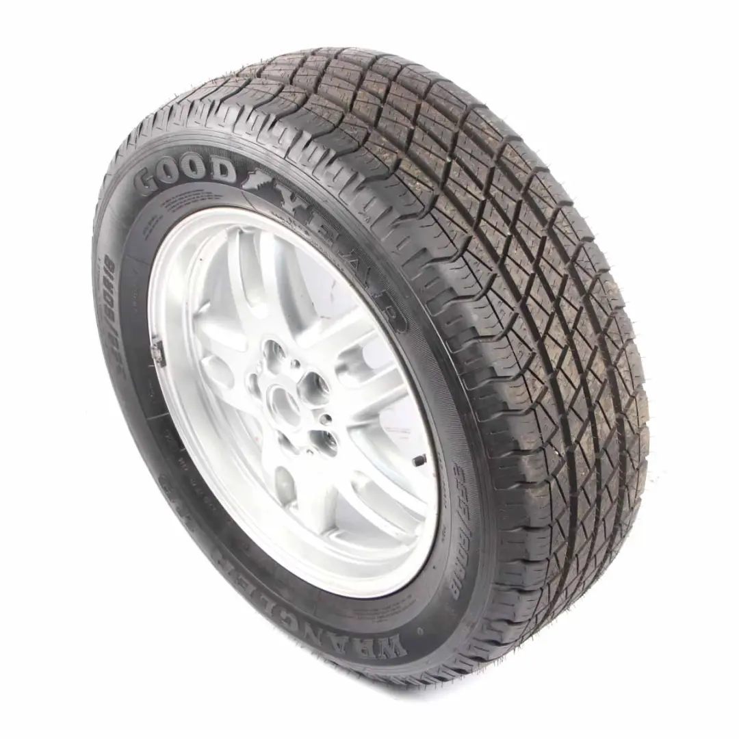 Alloy Rim 18" 7,5J ET:53 with Tyre 255/60 to Land Rover Range Rover L322 Wheel with Part number 6750317 Land Rover Range Rover L322 Wheel Alloy Rim 18" 7,5J ET:53 with Tyre 255/60 - SKU 6750317 - Part number 6750317