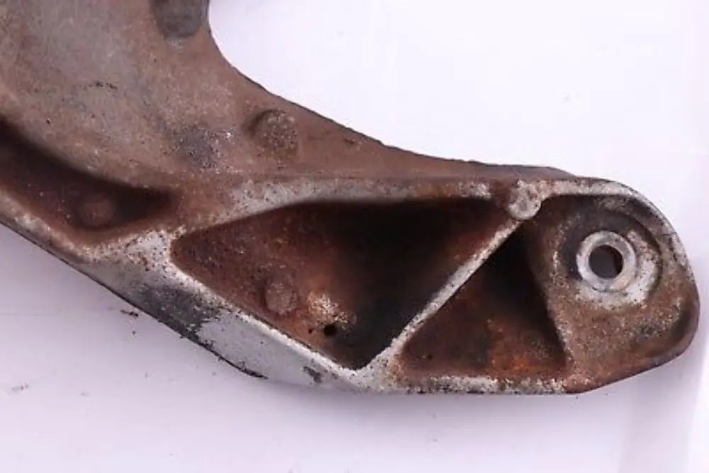 BMW X5 Series E53 Engine Support Hand Engine Mounting Bracket 4.4i M62 - SKU 6751345 - Part number 6751345