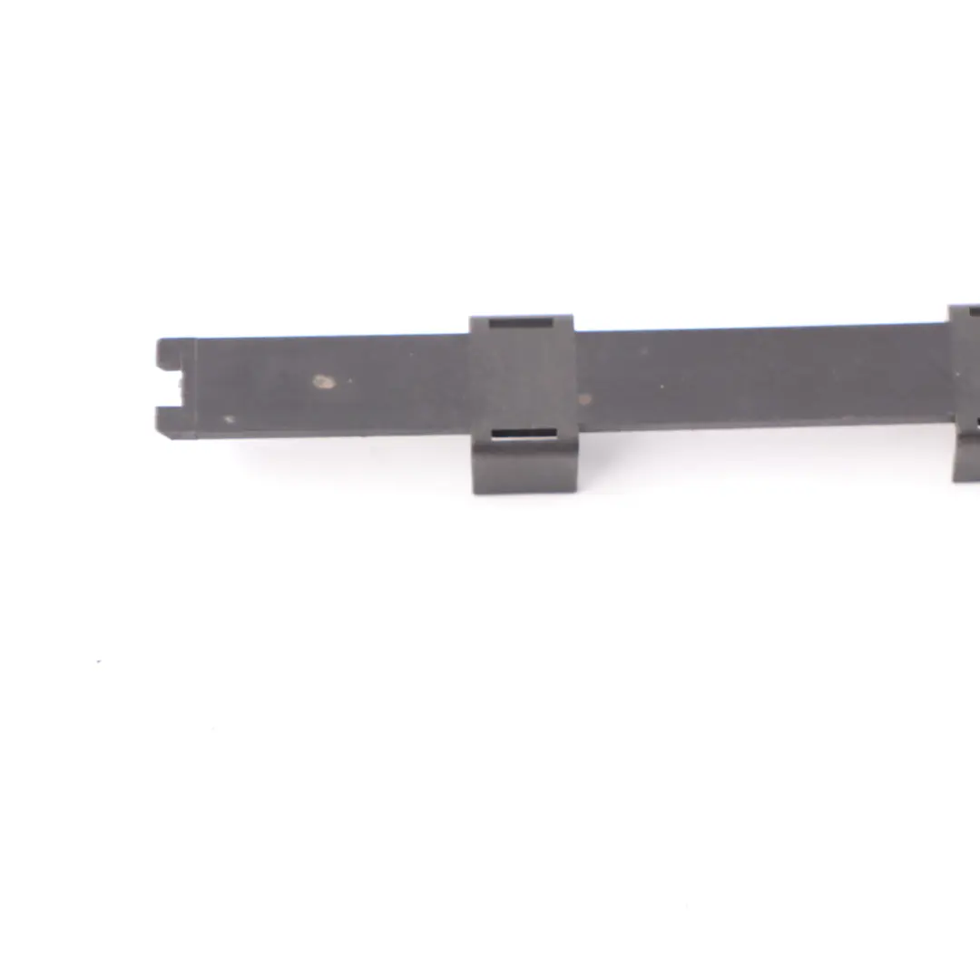 Modulhalterung BMW X5 E53 Reifendruckkontrollmodul hinten Halterung für mit Teilenummer 6751504 Modulhalterung BMW X5 E53 Reifendruckkontrollmodul hinten Halterung - SKU 6751504 - Teilenummer 6751504