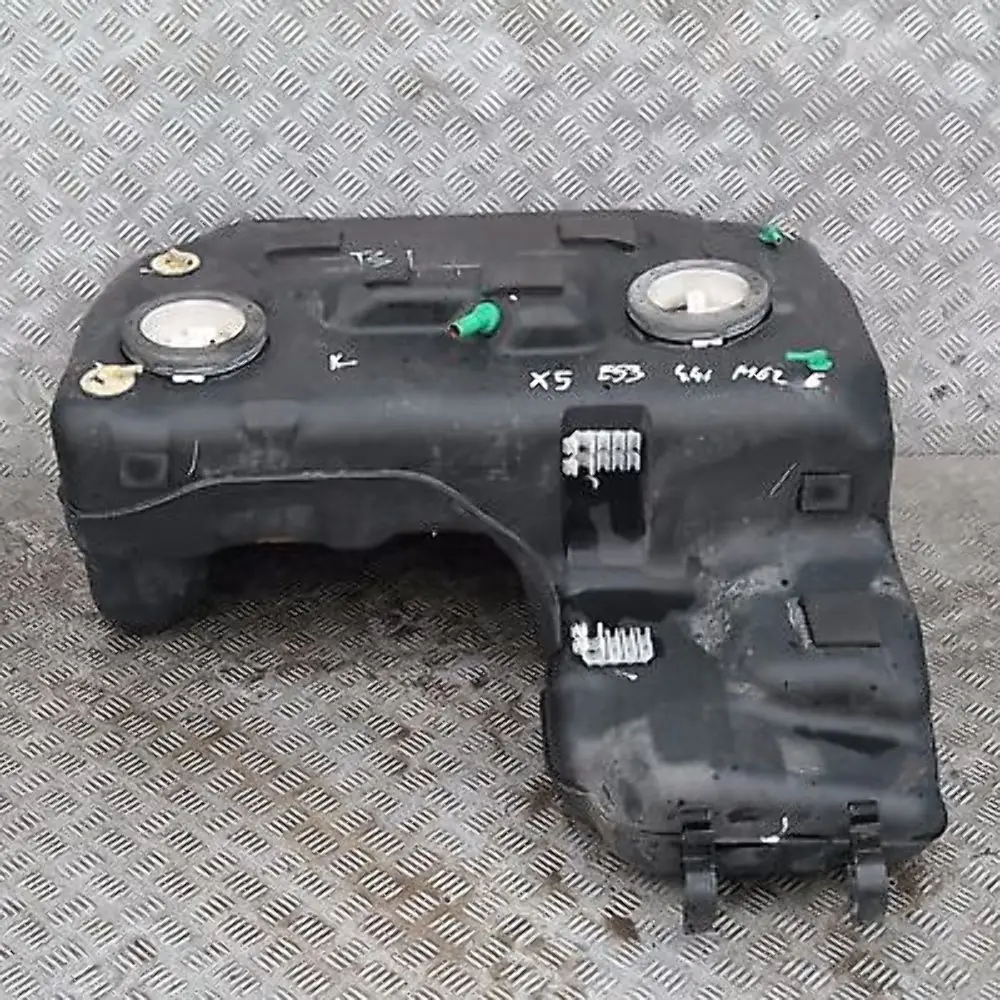 Tanque de Combustible de Plástico Completo Gasolina para BMW X5 E53 con número de pieza 16116752552 BMW X5 E53 Tanque de Combustible de Plástico Completo Gasolina - SKU 6752552 - Número de pieza 16116752552