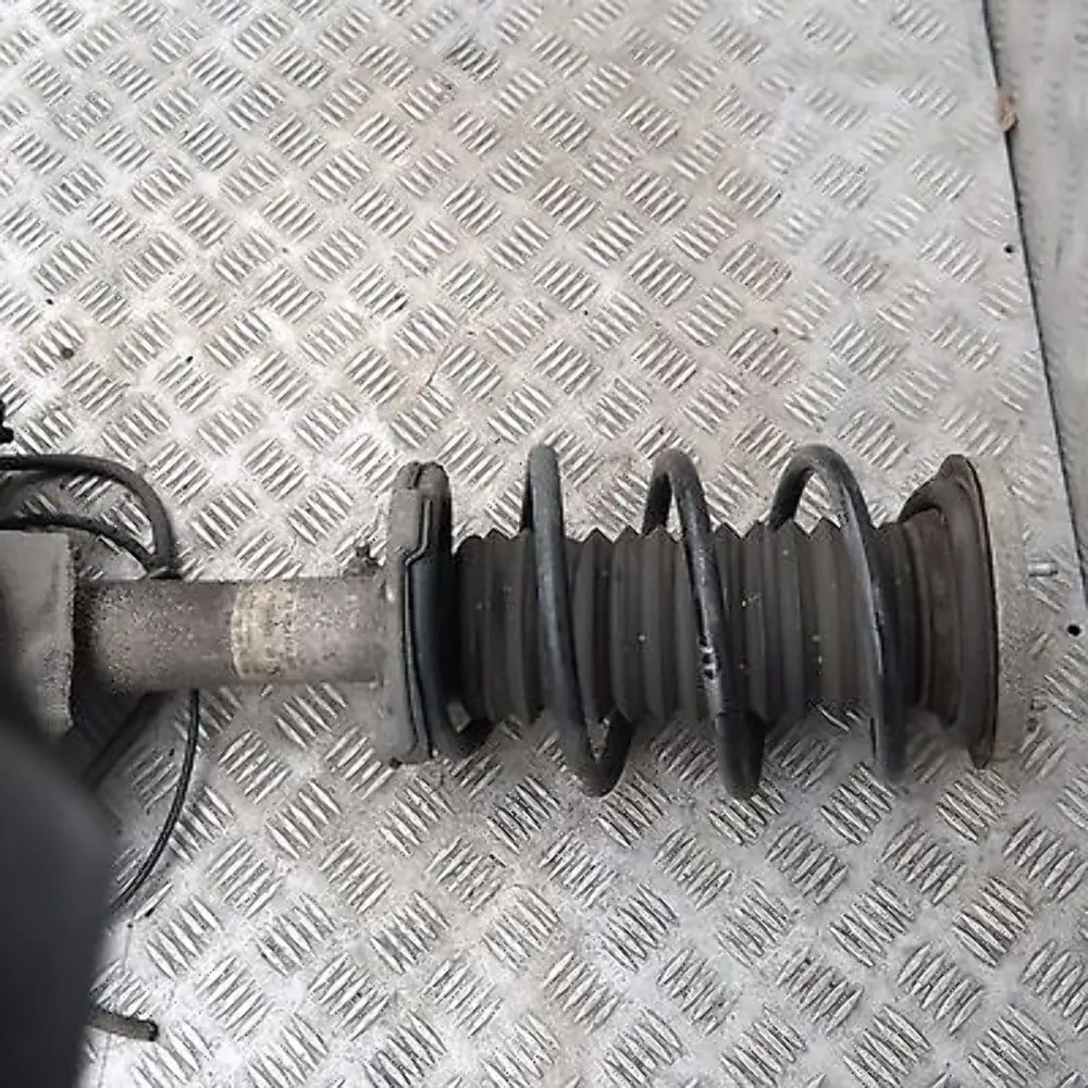 N62 272PS Stoßdämpfer Federbein vorn rechts Schwenklager für BMW 7 er E65 735i mit Teilenummer 6753188 BMW 7 er E65 735i N62 272PS Stoßdämpfer Federbein vorn rechts Schwenklager - SKU 6753188 - Teilenummer 6753188